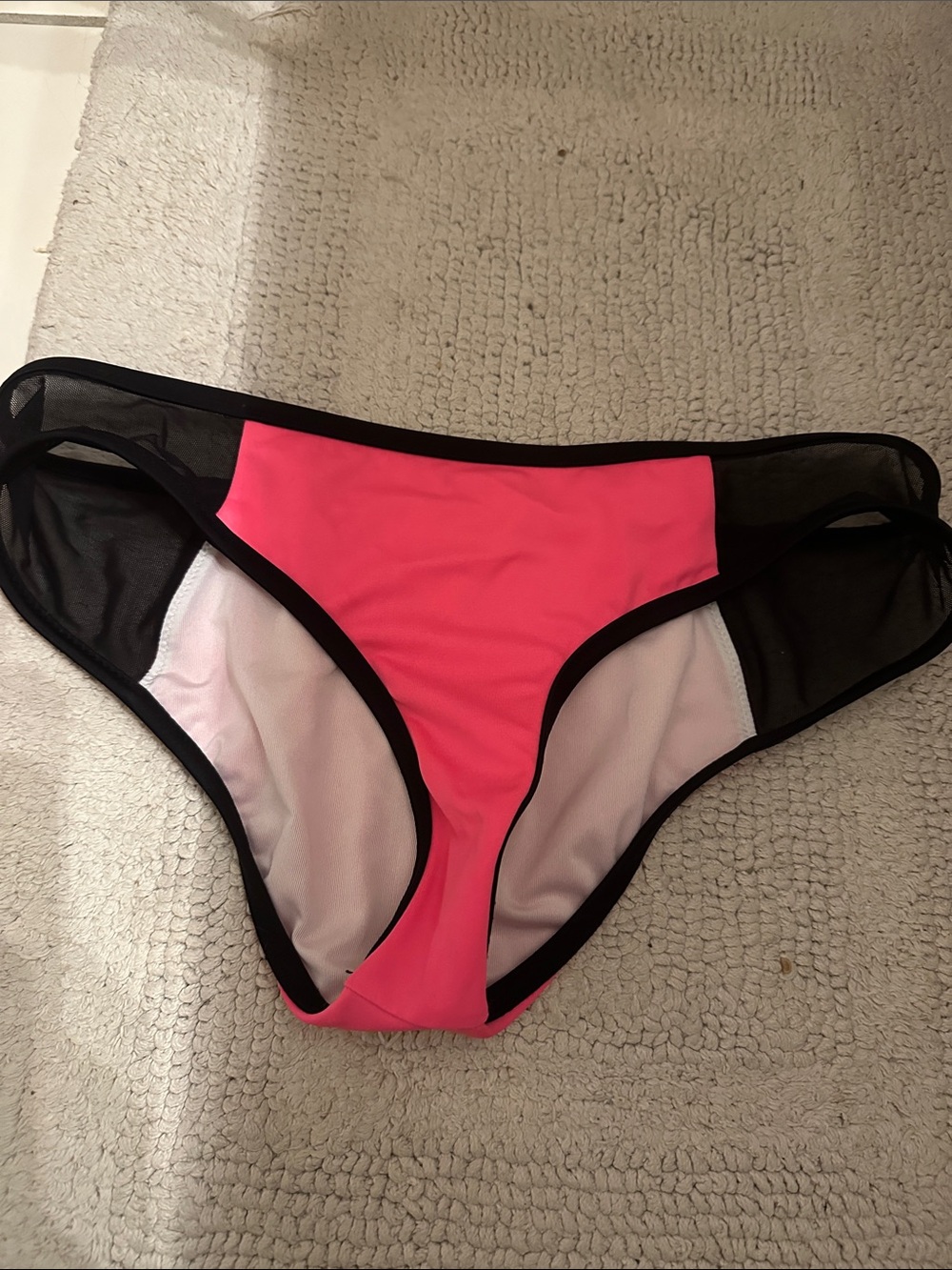 VS PINK Black Mesh and Hot Pink Bikini Bottom✌🏼